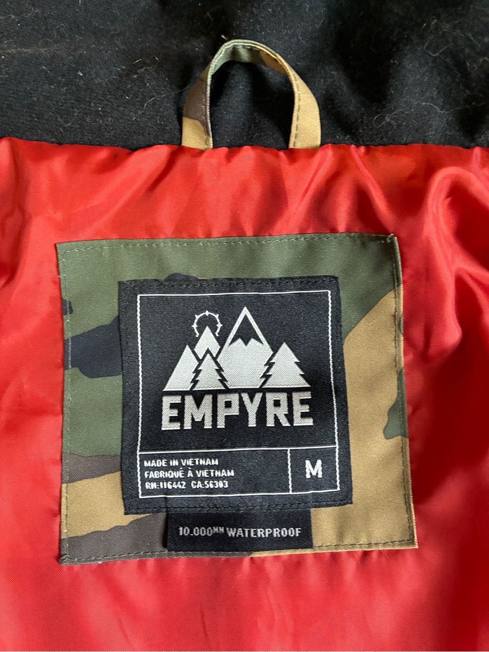 Men’s / Unisex Empyre Camo Lightweight Jacket with Black Sleeves - Picture 4 of 4